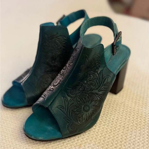 ROPER women’s turquoise leather Mika peep toe heels size 6 1/2 Western - Picture 12 of 12
